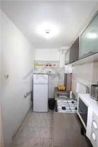 Apartament 1 camera , centrala proprie , zona centrala - foto 5