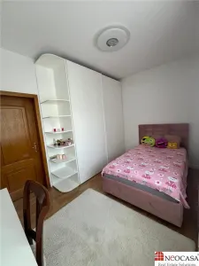 PTA DOMENII, S+P+1+M, 6 CAMERE, RENOVATA, CURTE! - foto 19