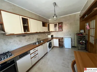 PTA DOMENII, S+P+1+M, 6 CAMERE, RENOVATA, CURTE! - foto 6