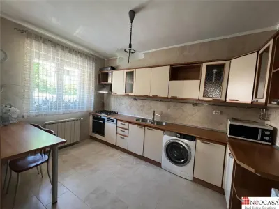 PTA DOMENII, S+P+1+M, 6 CAMERE, RENOVATA, CURTE! - foto 7