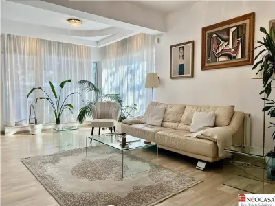 Vila individuala P+1+M | 362 mp construiti | 404 mp teren | Aviatiei - Bucuresti