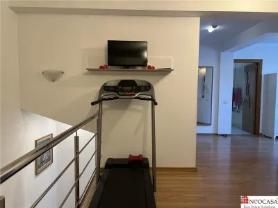 Vila individuala P+1+M | 362 mp construiti | 404 mp teren | Aviatiei - foto 17