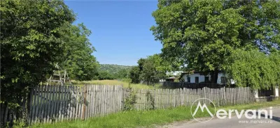 Teren intravilan 2453 mp de vanzare in Brebu - Brebu