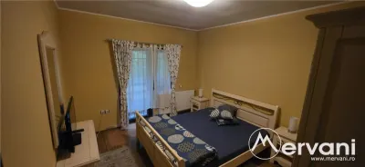 Vila in Sinaia cu parau in curte si view superb - foto 12