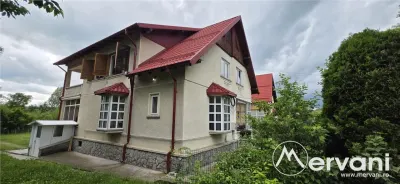 Vila de vanzare cu 6 camere si teren 1000 mp in Cornu - foto 2