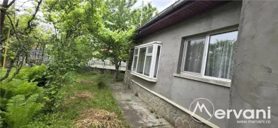 Casa de vanzare in Campina - foto 1