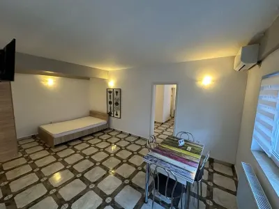Apartament 2 camere, 55mp -  bloc nou - Tătărași - foto 2