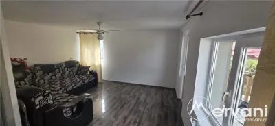 Casa cu 3 camere de vanzare in Campina - foto 9