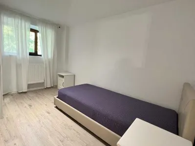 2 Dormitoare | Centru - UMF Iasi | Mobilat & Utilat - foto 3
