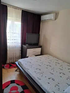 Apartament cu 3 camere decomandat - Zona Carrefour Felicia - Etaj 2 ! - foto 3