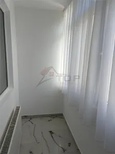 Etaj 2 - Alexandru - Chimicale, 3 camere decomandat model mare cu geam la baie, liber - foto 11