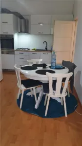 Apartament la vila cu garaj, Zona Dealului - Sibiu