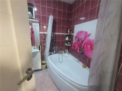 Casă Elegantă și Funcțională în Sibiu, Zona Lazaret - foto 12