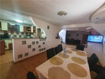 Oportunitate Vilă Individuală in cartier Turnișor zona Zăvoi - foto 9