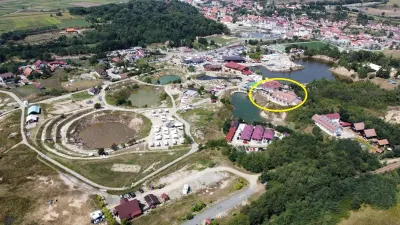 AFACERE LA CHEIE - Complexul turistic in incinta lacurilor Ocna Sibiului - foto 23