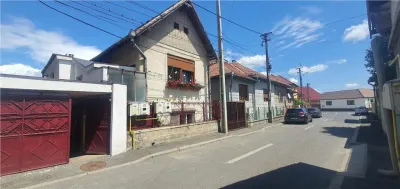 Apartament la casa P+1 si 160mp teren in zona Lupeni - supermarket Profi - foto 4