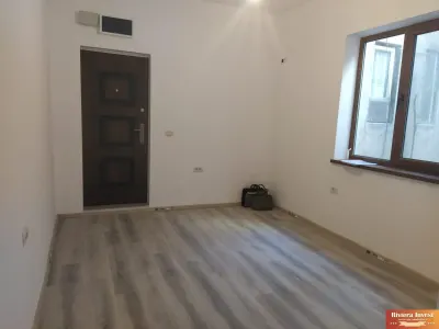 PIATA OVIDIU-Portul Tomis ,apartament cu vedere la mare - foto 11