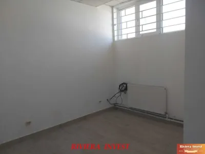Bd. Aurel Vlaicu, Hornbach ,de inchiriat birou 90 mp  - foto 6