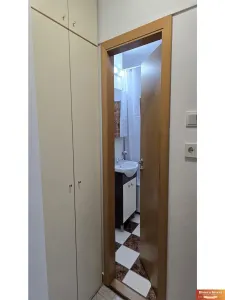 Faleza Nord- Azilul de Batrani , str.Unirii, apartament 3 camere mobilat si utilat, etaj 2  - foto 18