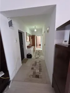 2 camere - Dobroesti - 60mp - loc parcare - etaj 1 - complet mobilat - foto 12