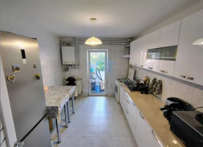 Apartament 3 camere, Gheorgheni - foto 6