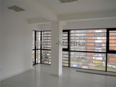 Spatiu birouri lux , 130 mp , cladire noua Favorit. - Timisoara
