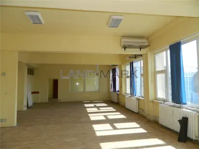 Spatii birouri 165mp sau 67mp ULTRACENTRAL - foto 8