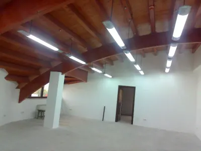 Spatiu birouri , 150 mp zona Liviu Rebreanu . - foto 4