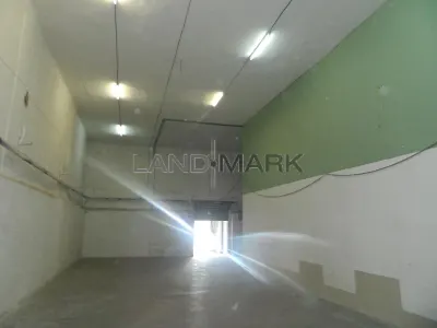 Spatiu de depozitare / vanzare en gros, 320 mp langa IULIUS MALL - foto 1