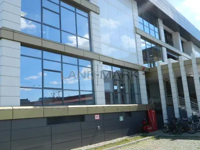 Spatiu birouri, cladire noua parter,  zona MALL - foto 12