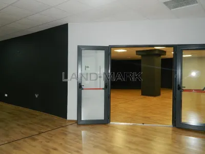 Birouri,  cladire noua parter, 316 mp, aproape de IULIUS MALL - foto 12
