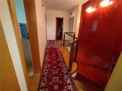 Apartament 5 camere pe doua nivele, zona Stadion - Casa Tineretului - foto 17