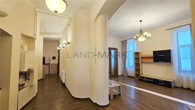 DE INCHIRIAT Apartament spatios 3 camere Gh Lazar pietonala - Unirii - foto 6