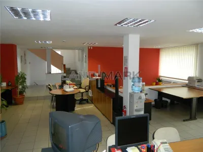Cladire birouri 512 mp , parcare privata, zona IULIUS MALL - foto 7