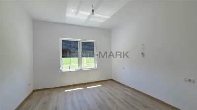 CASA INDIVIDUALA PE PARTER CU GARAJ DUMBRAVITA ZONA ION CREANGA - foto 9