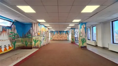 Cladire comerciala 600 mp utili , zona Sagului - foto 2