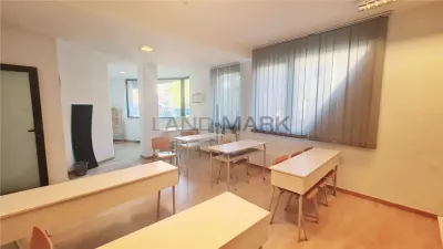 EXCLUSIVITATE! Cladire moderna de birouri, zona semicentrala - foto 9