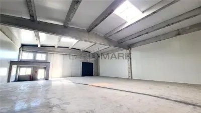 Hala de inchiriat, 1100 mp , Timisoara exterior NORD - foto 2