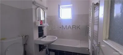 APARTAMENT DECOMANDAT, ZONA SOARELUI, VEDERE LA PADURICE, COMISION 0% - foto 5