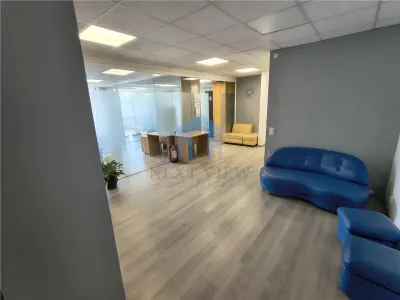 Spatiu comercial, Central - foto 3