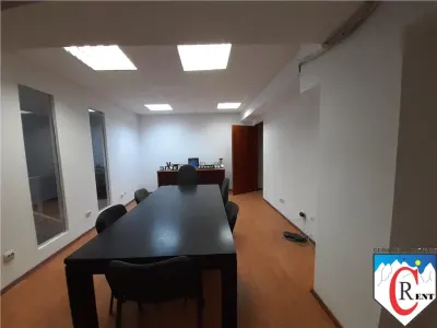 Hala productie 400mp +Birouri 220mp - Splaiul Unirii - foto 6