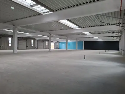Chitila-hala din beton-3000 mp,2026, ISU,10 porti - trafo propriu - foto 3