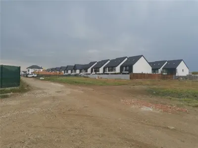 Teren idean ansamblu rezidential 6500mp str Zimnicea-Voluntari - Voluntari