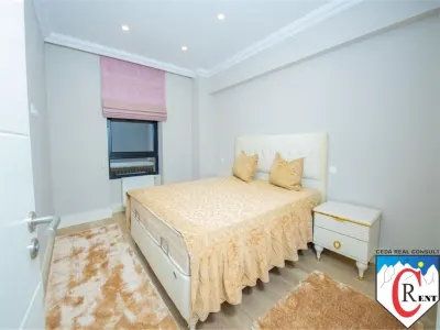 Apartament lux cu piscina - foto 4