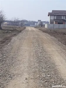 Teren 600mp in Tunari 81e/mp - Tunari