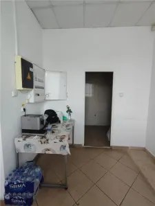 Hala 924 mp cu ISU, pretabil CASH & CARRY, rampa, birouri - foto 4