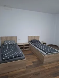Cazare angajati-Camere 3/pers-minim 1 luna, cu utilitatile incluse. - foto 20