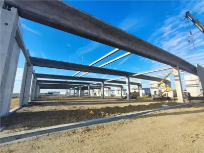 Nou !!! Hala 1800 mp, din structura beton armat/pereti din prefabricate, in Magurele, la sosea asfaltata,  aproape centura ; cu personalizare fluxuri/instalatii, la cerere, pe baza de comanda ferma; f - foto 23