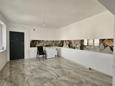 Casa spatioasa cu 3 apartamente de vanzare in Sibiu - foto 4