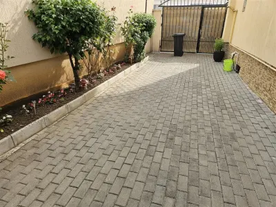 Casa spatioasa cu 2 apartamente zona Lupeni - Sibiu - foto 3